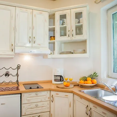 Apartman Apartments Laurus