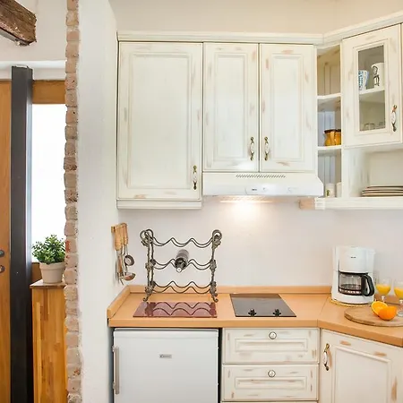 Apartments Laurus Apartment Sibenik