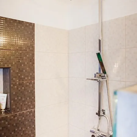 Apartments Laurus *