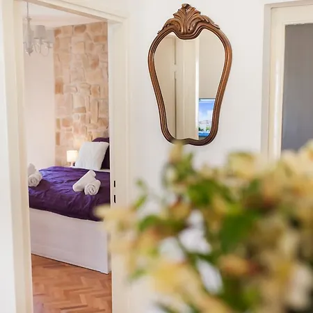 Apartments Laurus