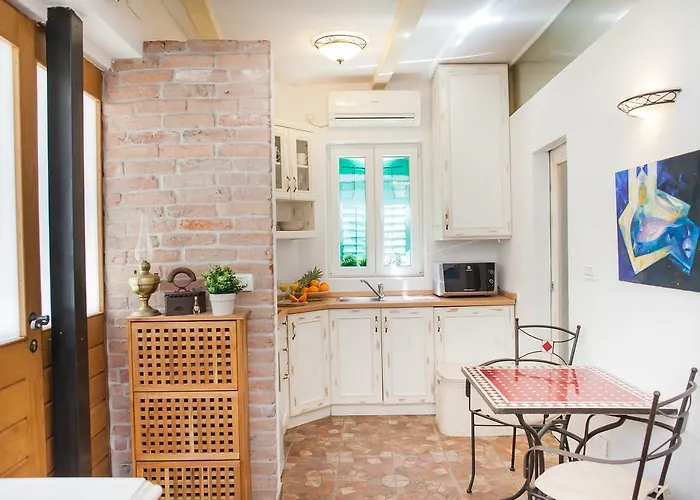 Laurus Appartement *