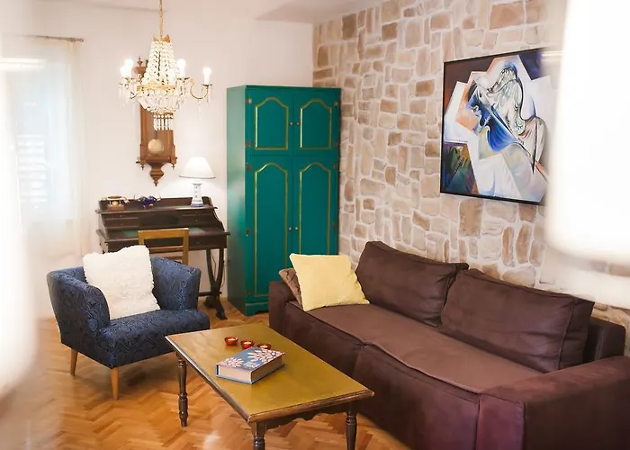 Laurus Appartement *